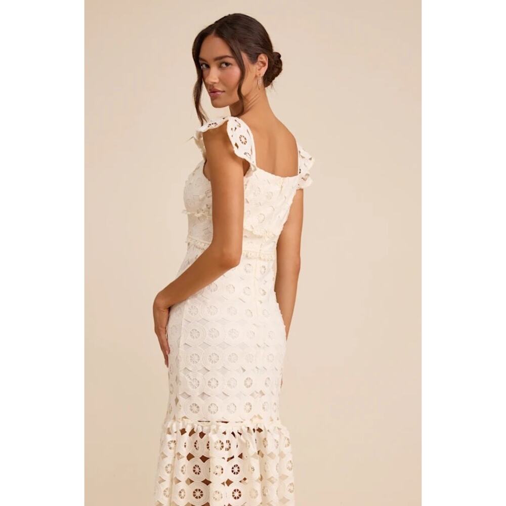 NWOT Just Me Adalyn Cream Crochet Lace Trumpet Midi Dress M - Picture 2 of 4